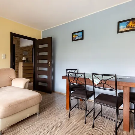 Romanowskiego Comfort By Bookinghost Appartement Gdynia